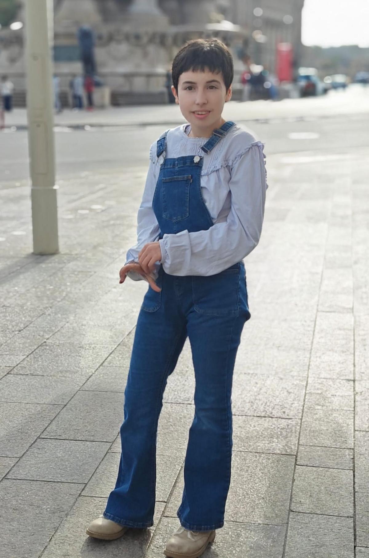 Carmen, luanquina enferma de BPAN