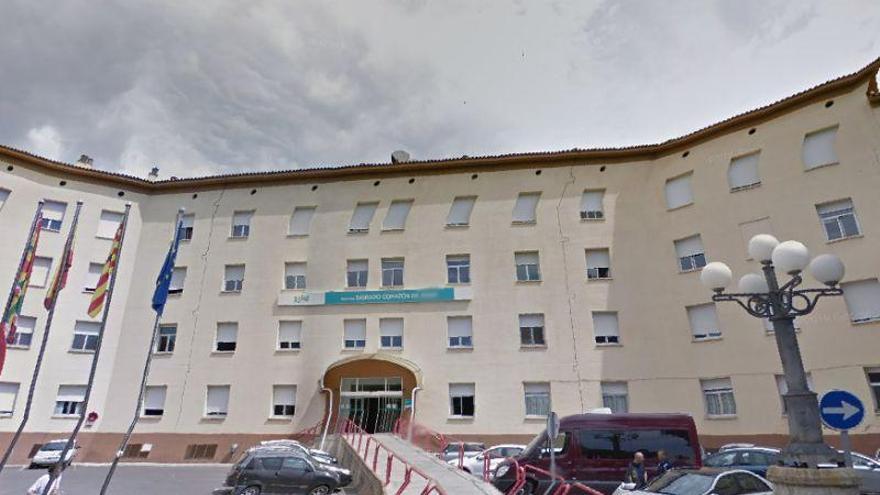 Evitan tras dos horas de negociación que una paciente del Hospital Provincial de Huesca se tire el vacío