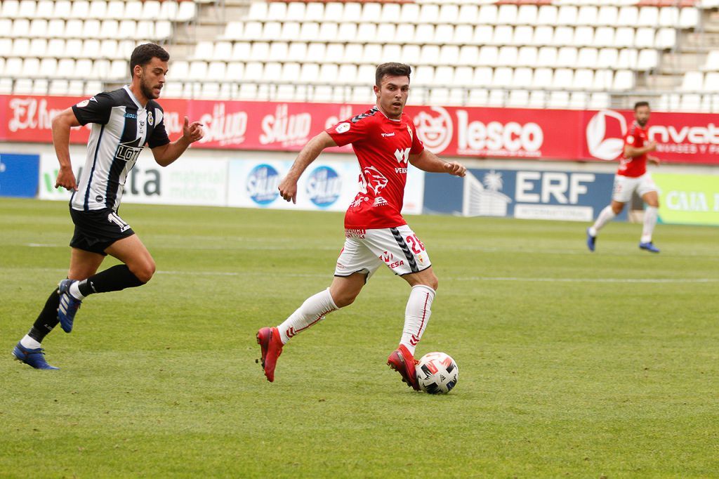 El Real Murcia no levanta cabeza (0-0)