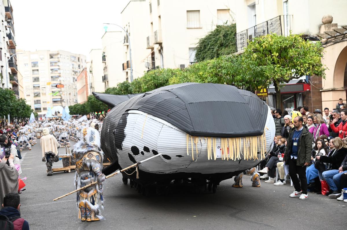 La ballena que El Vaivén sacó a las calles de Badajoz.