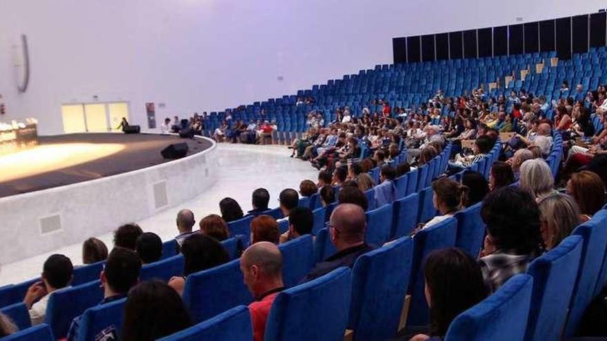 Un momento del acto de inauguración, ayer, en el Calatrava.