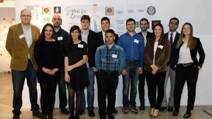 Foto de familia de los participantes y organizadores de la primera edición de Ideas for Zamora.