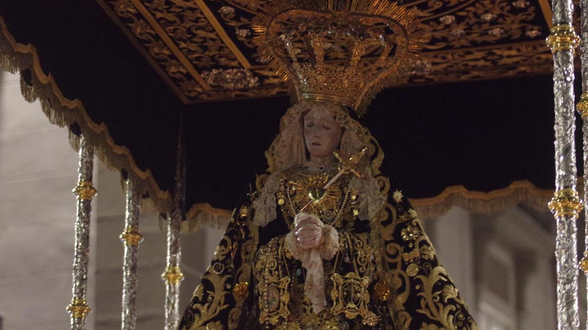 La Virgen de Dolores del Puente el Lunes Santo de 2023