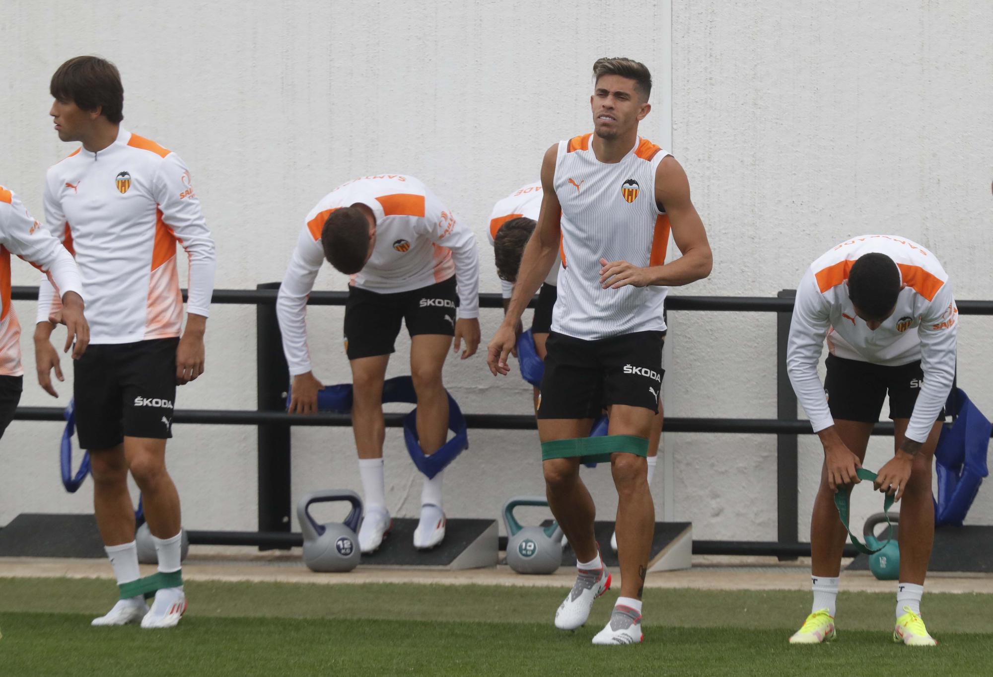 Entrenamiento del Valencia antes del encuentro frente al Mallorca