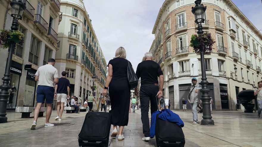 Málaga logra en marzo un 2,4% más de pernoctaciones hoteleras sobre 2024