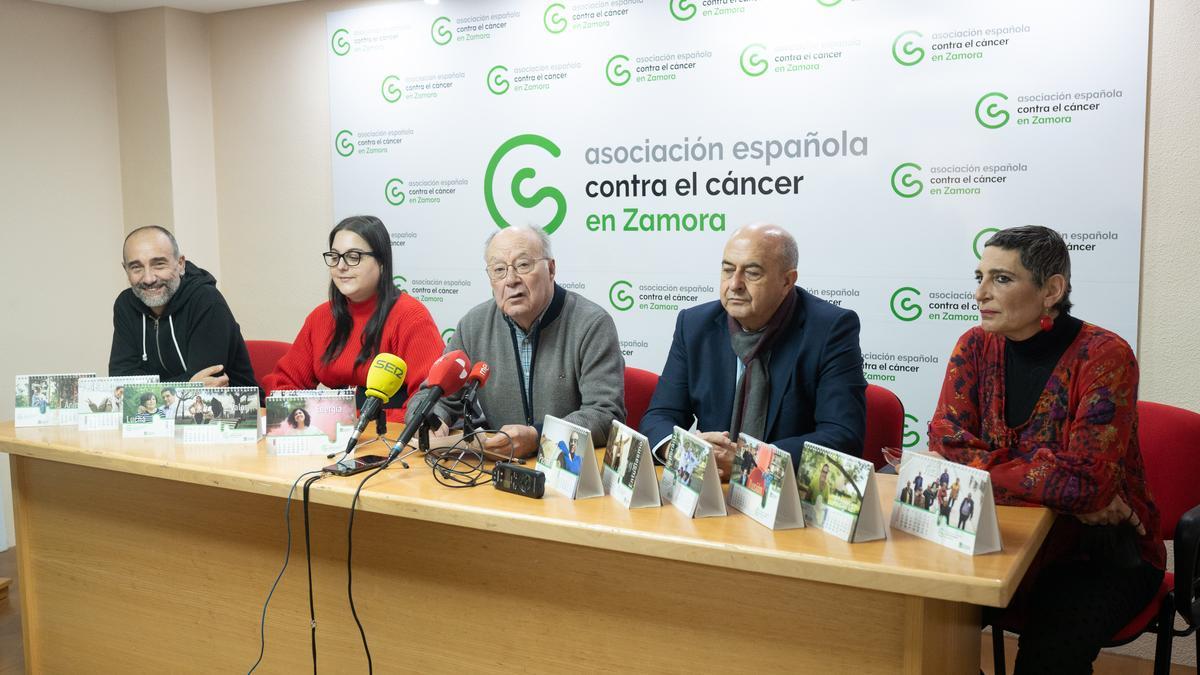 PRESENTACION CALENDARIO AECC 2023