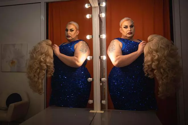 Así se prepara un drag de Carnaval: Exhuberancia Carey