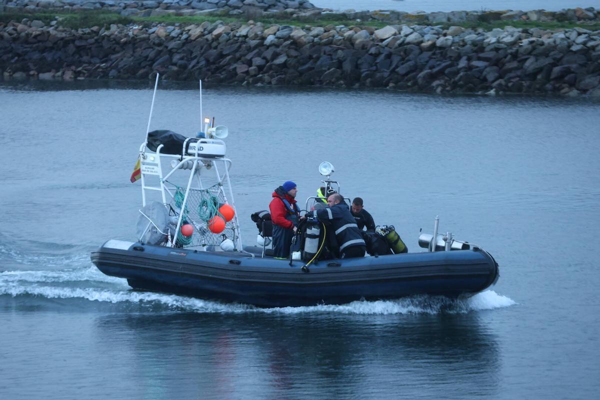 Muere un hombre de 80 años tras caer con su coche al mar en Vilanova