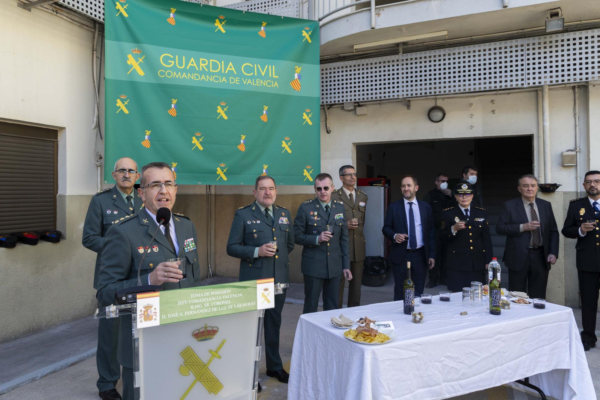 Toma de posesión del coronel jefe de la Comandancia de la Guardia Civil en València