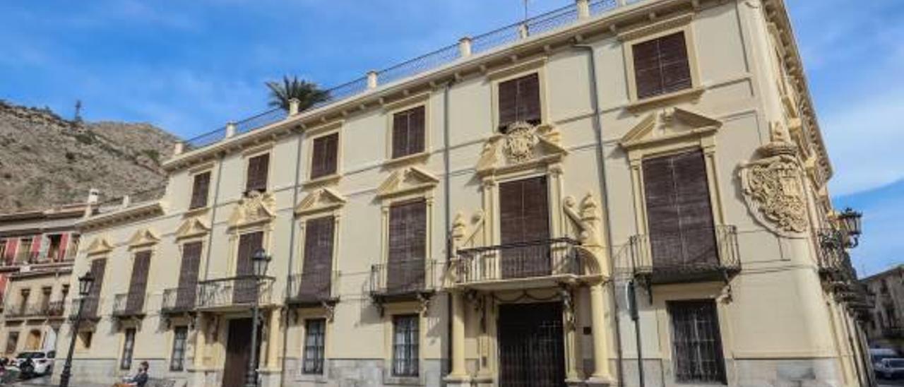 Se vende palacio  en Orihuela