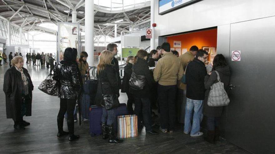 El tráfico de pasajeros crece un 21,2 % en el aeropuerto de Zaragoza