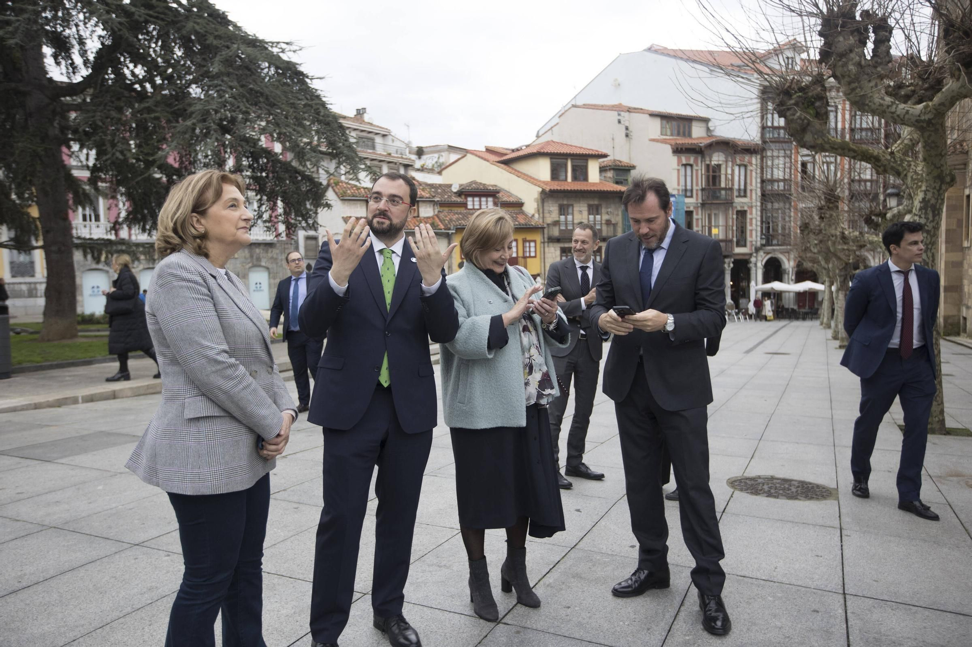 EN IMÁGENES: Así ha sido la visita a Avilés de Óscar Puente, ministro de Transportes y Movilidad Sostenible