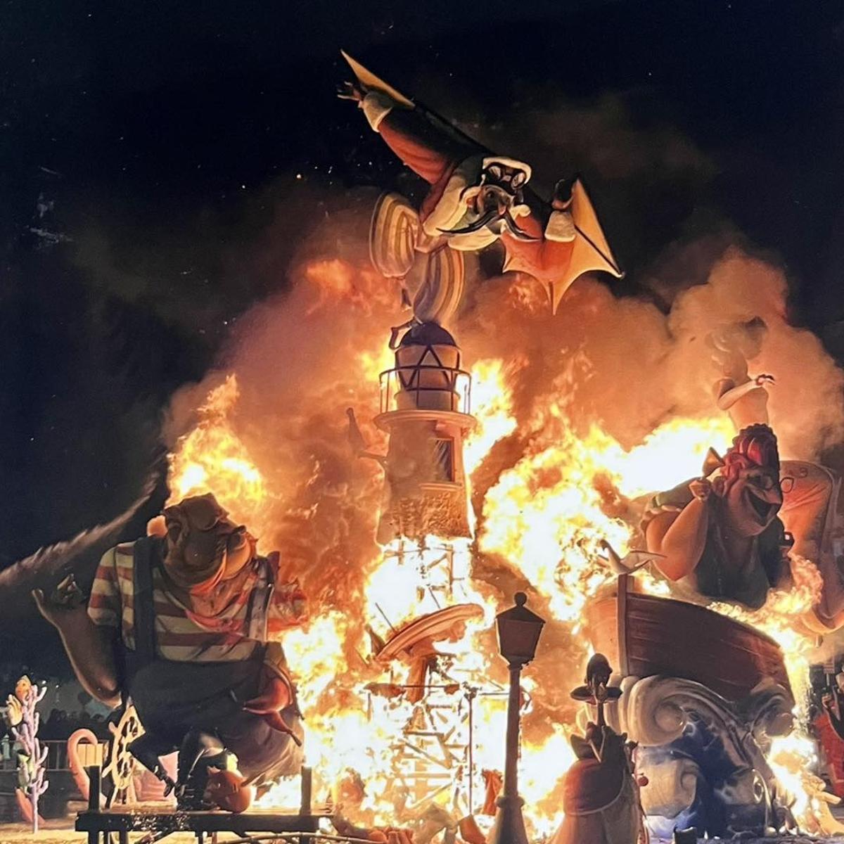 Nit de la Cremà en Tavernes de la Valldigna, en una imagen de archivo.