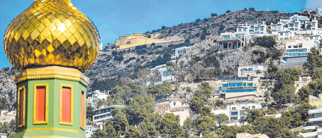 Bloquean 4 casas de un político ruso en Alicante