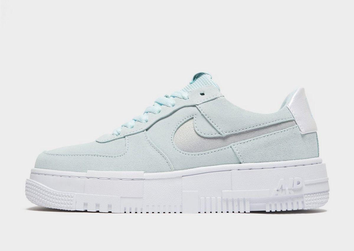 Nike Air Force 1 Pixel