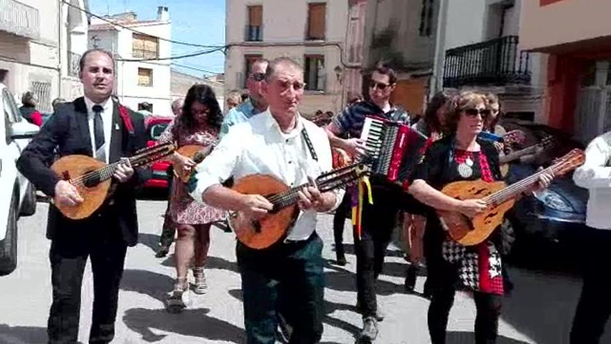 Catí vuelve a rondar por sus calles tras 14 años