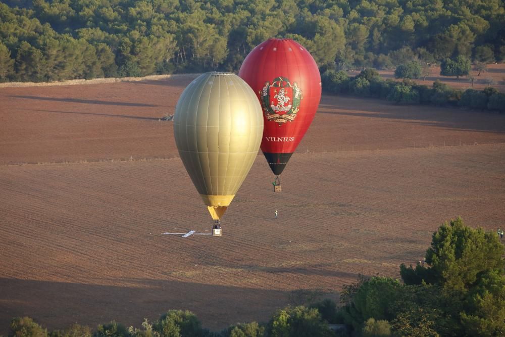 Heißluftballons über Mallorca.