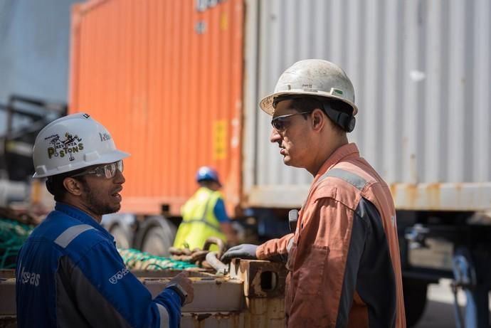 Visita al barco más grande del mundo que está ...