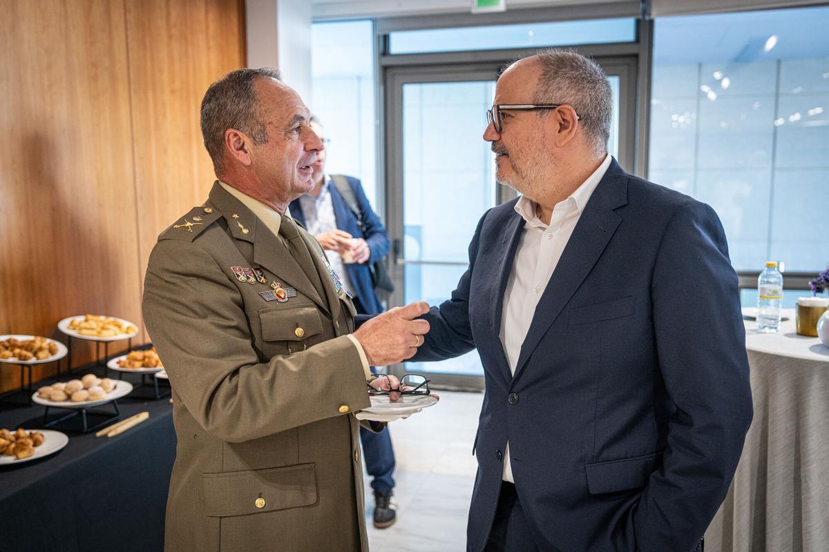 Asistentes al II Foro Prensa Ibérica sobre Paz y Seguridad en Europa.