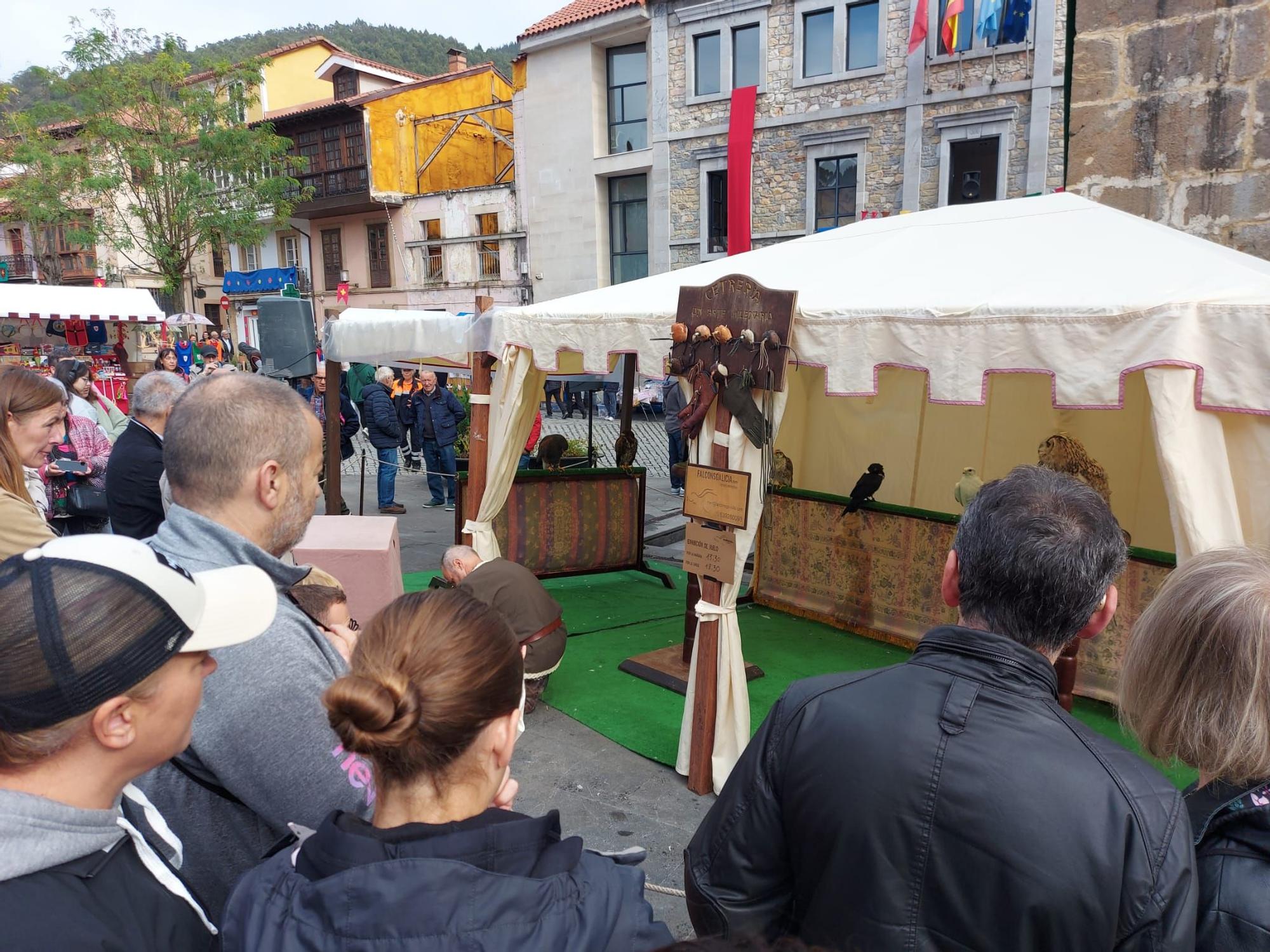 En imágenes: Domingo de lleno en la Feria Medieval de Salas
