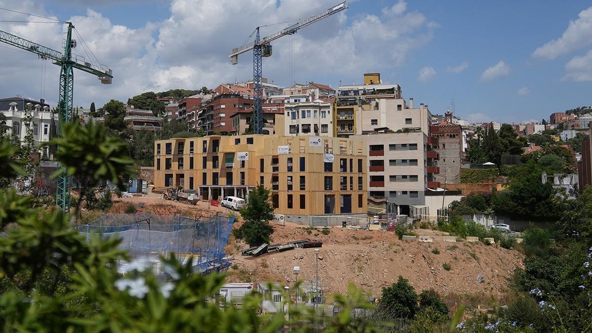 Viviendas en construcción en Vallcarca