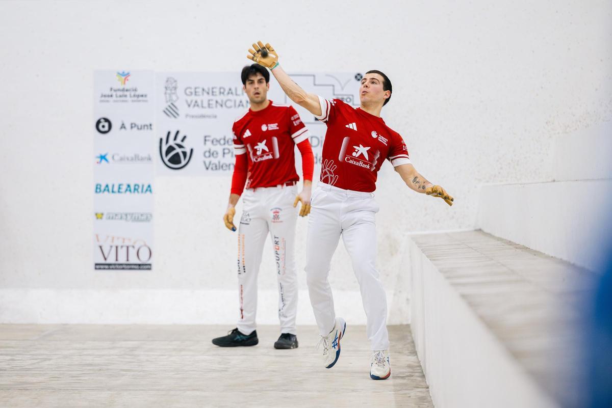 Alejandro i Hilari disputaran les semifinals de la Lliga CaixaBank d'escala i corda.