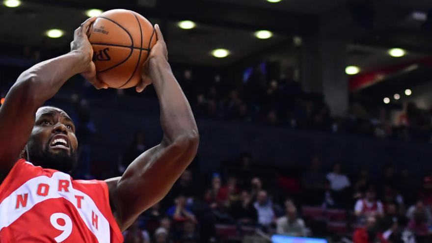 Un mate de Ibaka da el triunfo a los Raptors ante los Hawks