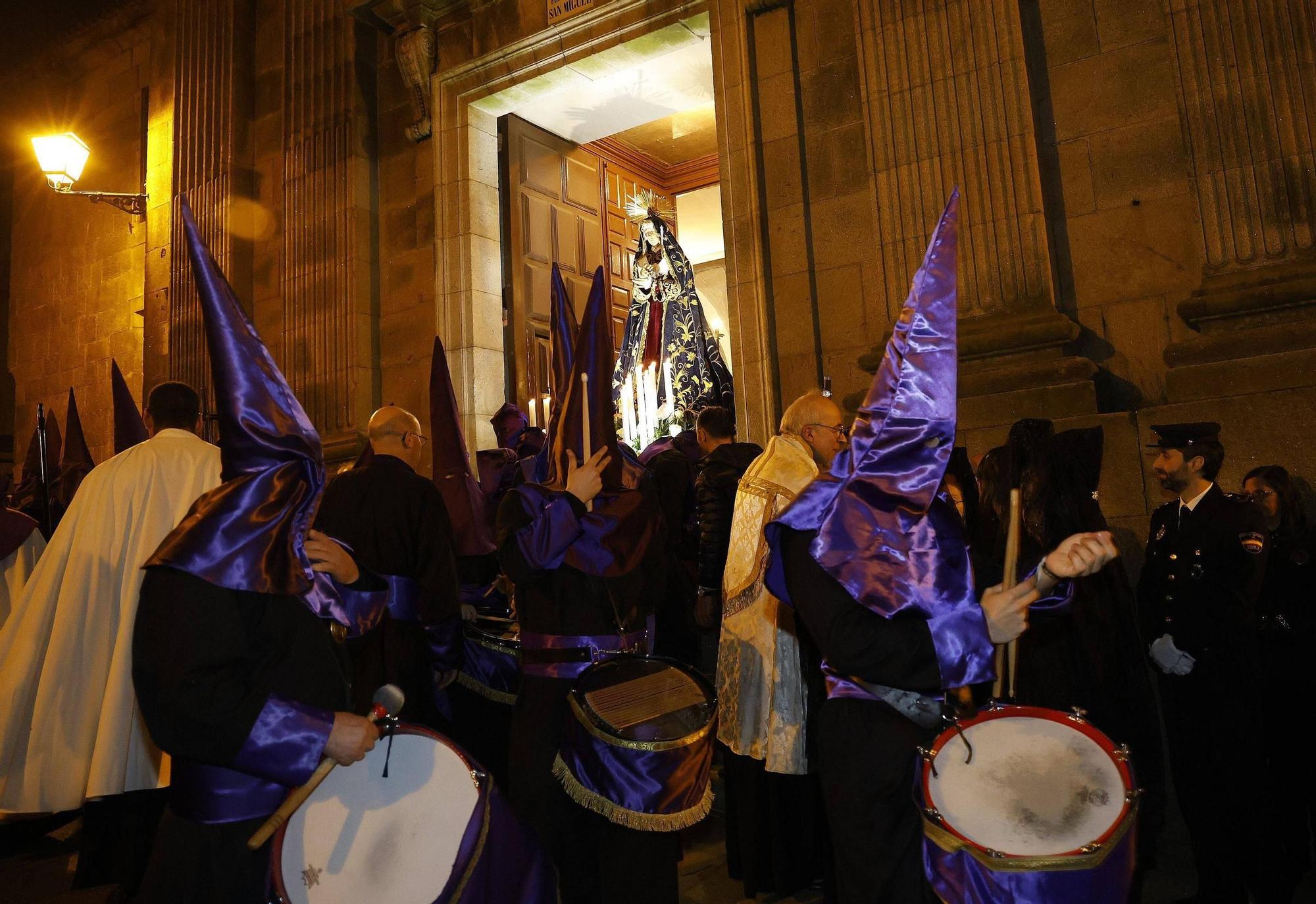 La procesión de la Virgen de los Dolores en San Miguel dos Agros