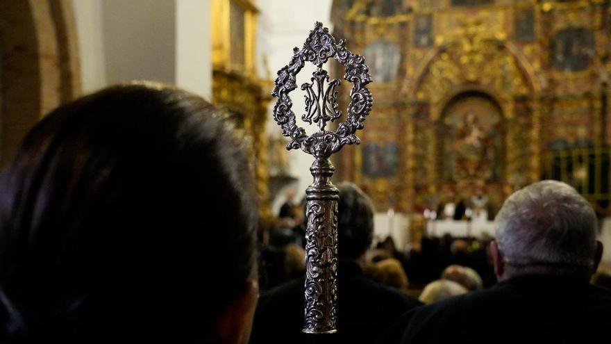 La procesión del Cristo del Amparo en Toro, en imágenes