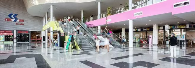 Urbanismo aprueba la reforma del edificio donde se mudarán los cines del Málaga Nostrum