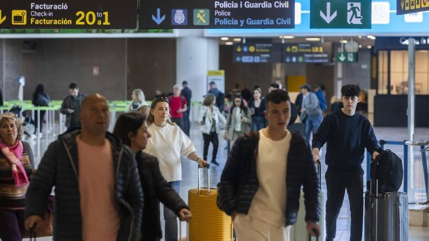El aeropuerto de Valencia, entre los 100 mejores del mundo: cuarto de España