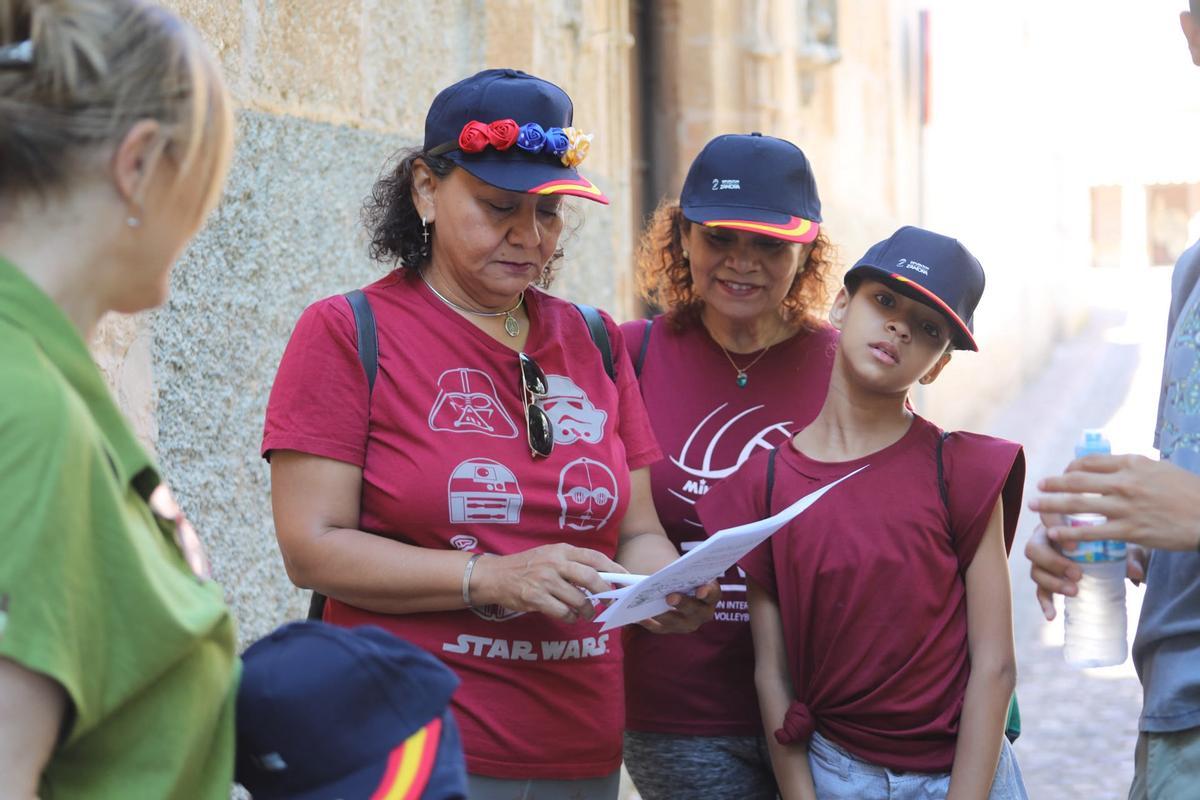 GALERÍA | Los niños de Zamora animan las vacaciones de verano en una entretenida gincana