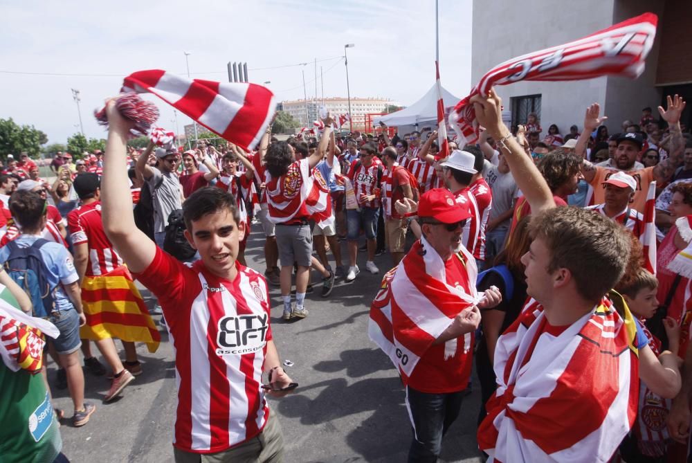 L'afició del Girona FC desembarca a Tarragona