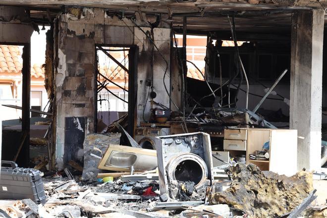 Así quedó el edificio que sufrió una explosión de gas en Ibiza