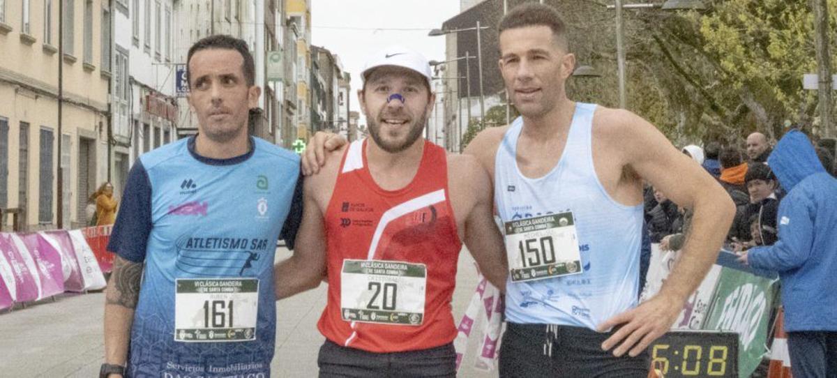 El deportista estradense, entre el segundo y tercer clasificado. | CEDIDA