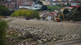 Vial del cementerio judío: dos subidas de precio y cuatro ampliaciones de plazo