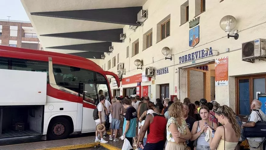 Torrevieja: una terminal de autobuses con una imagen muy mejorable para un destino turístico de referencia