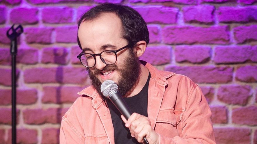 Felipe Mateos: «Mi discapacidad me da muchísima manga con el humor negro»