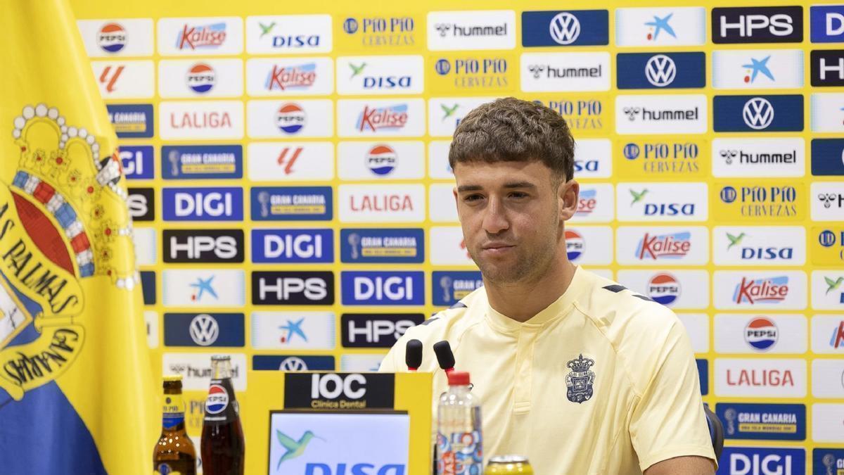 Herzog, central de Las Palmas, compareció en rueda de prensa antes de visitar al Málaga CF.