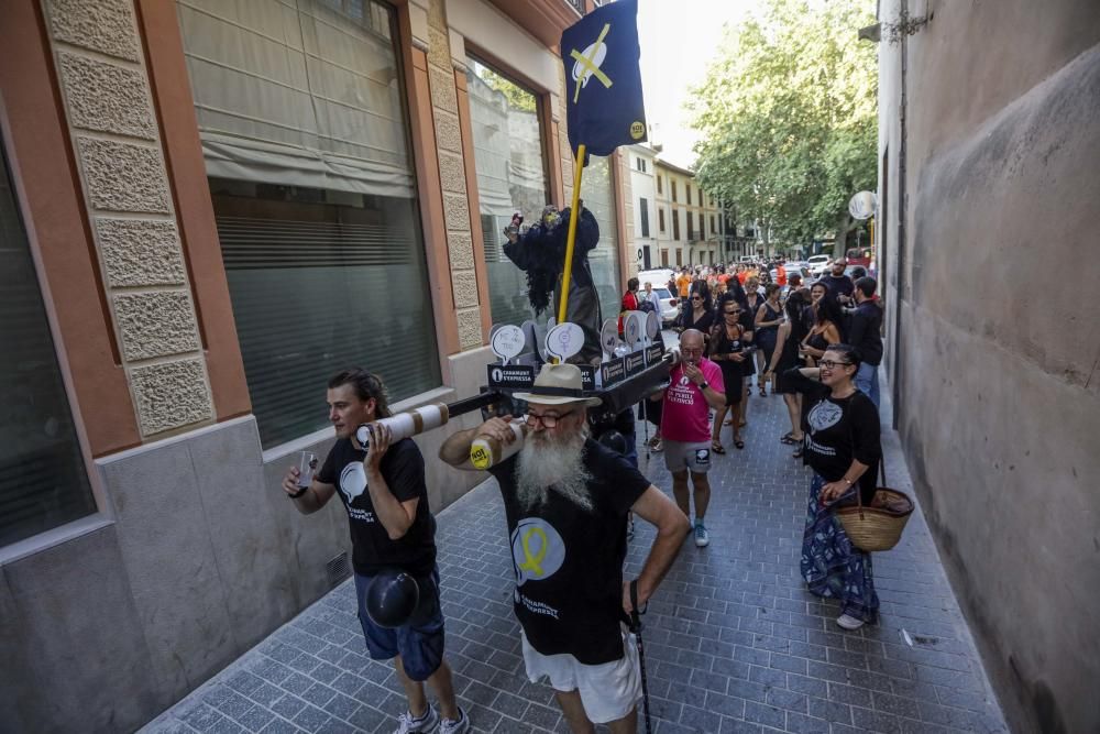 Pasacalles de Sant Rescat y el barrio de Canamunt