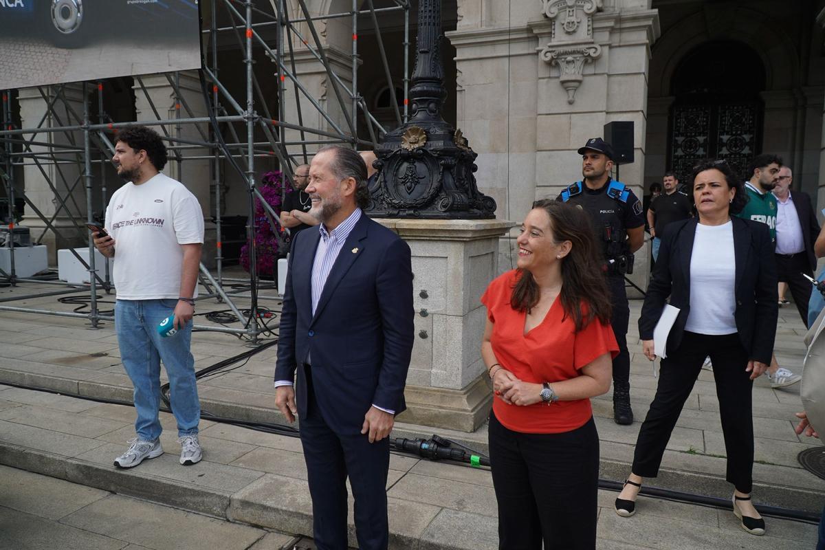 Recibimiento institucional al Deportivo en María Pita
