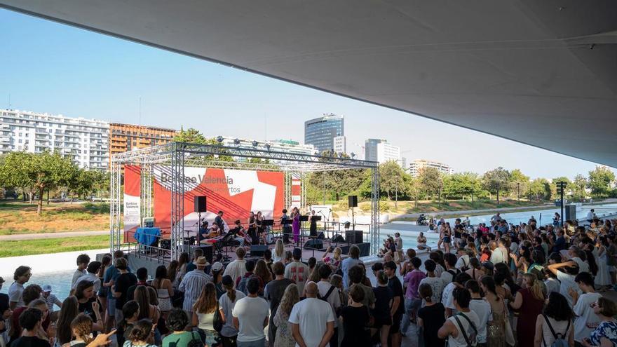 'Un Lago de Conciertos' torna a la Ciutat de les Arts i les Ciències amb sis actuacions gratuïtes