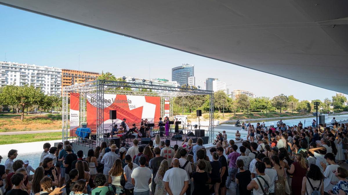 El cicle 'Un lago de conciertos' de la Berklee