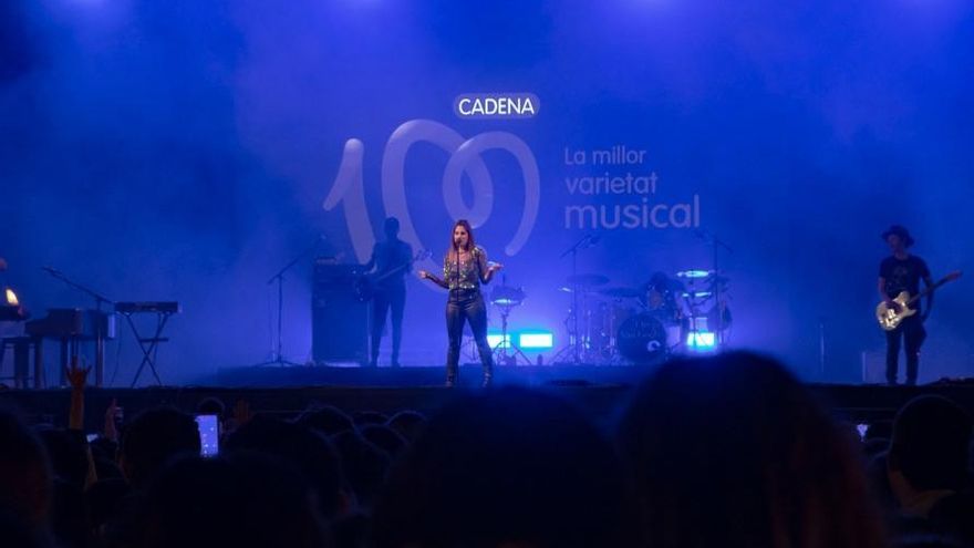 S&#039;esgoten en una hora les invitacions per la Gala dels Premis números 1 de la Cadena 100  que es farà a Figueres