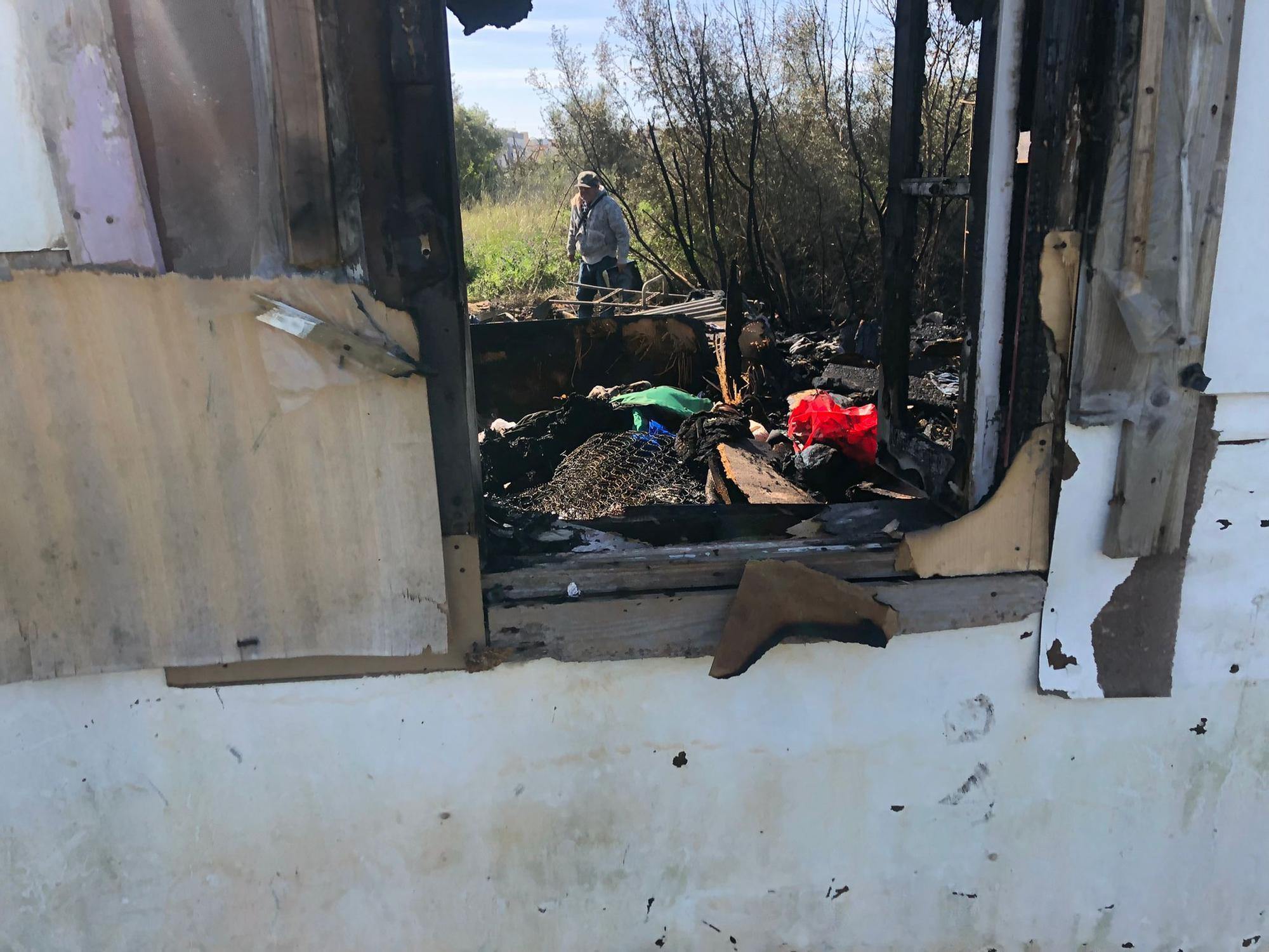 Incendio en las chabolas de Sa Joveria