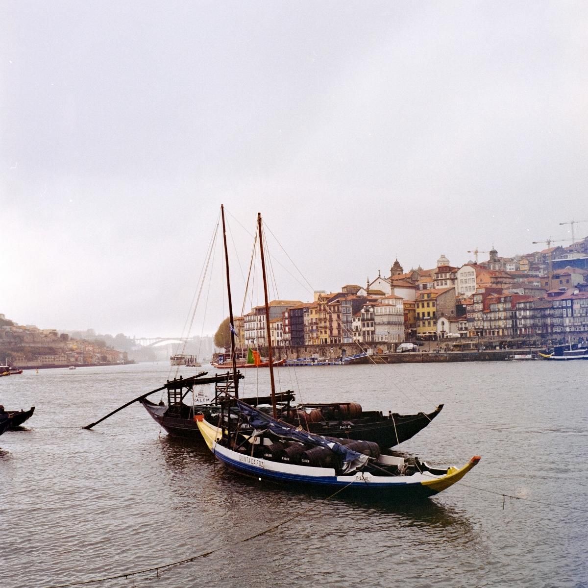 Vila Nova de Gaia concentra el mayor número de bodegas de vino de Oporto.
