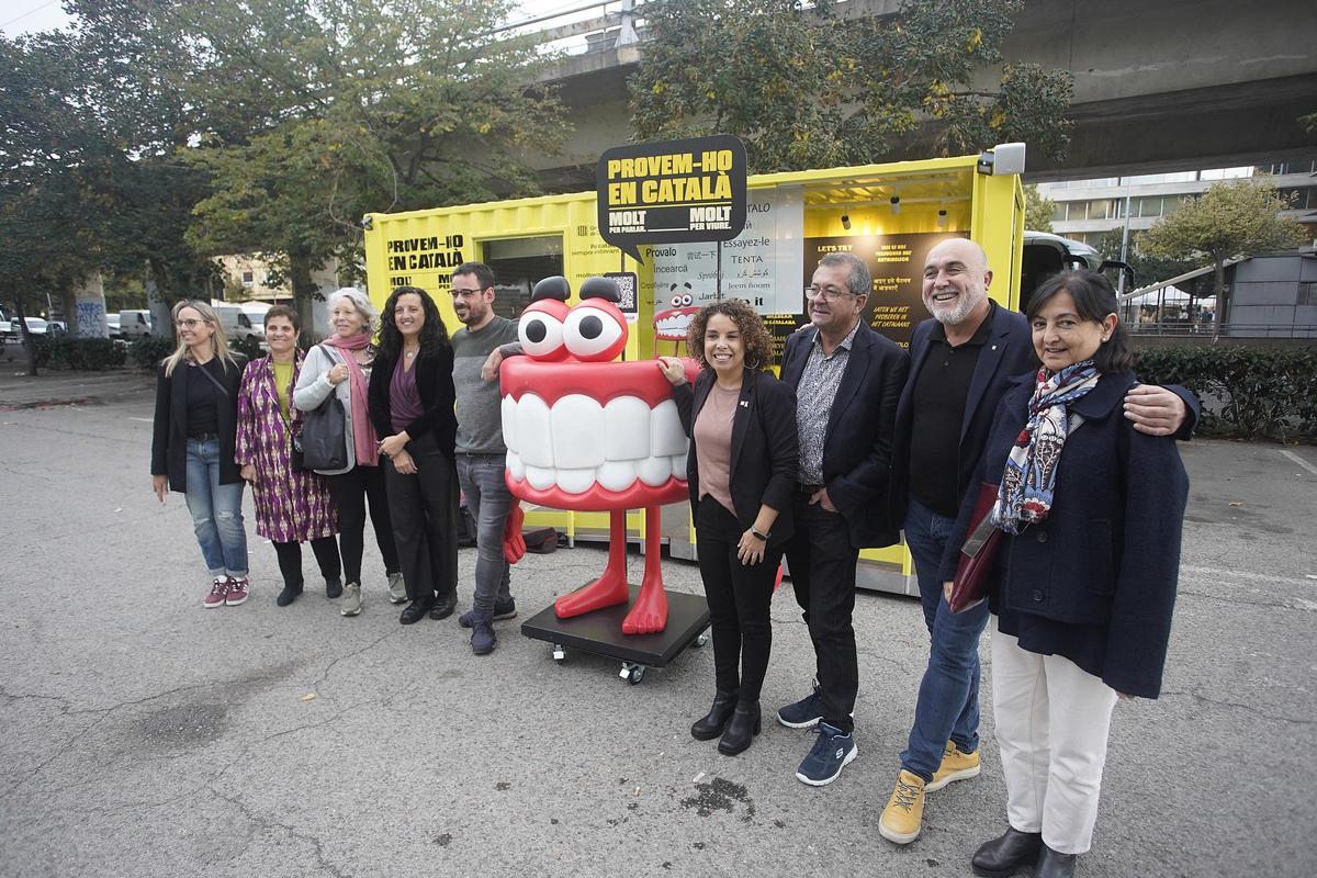 La cabina itinerant de la Queta arriba a Girona La cabina itinerant de la Queta arriba a Girona