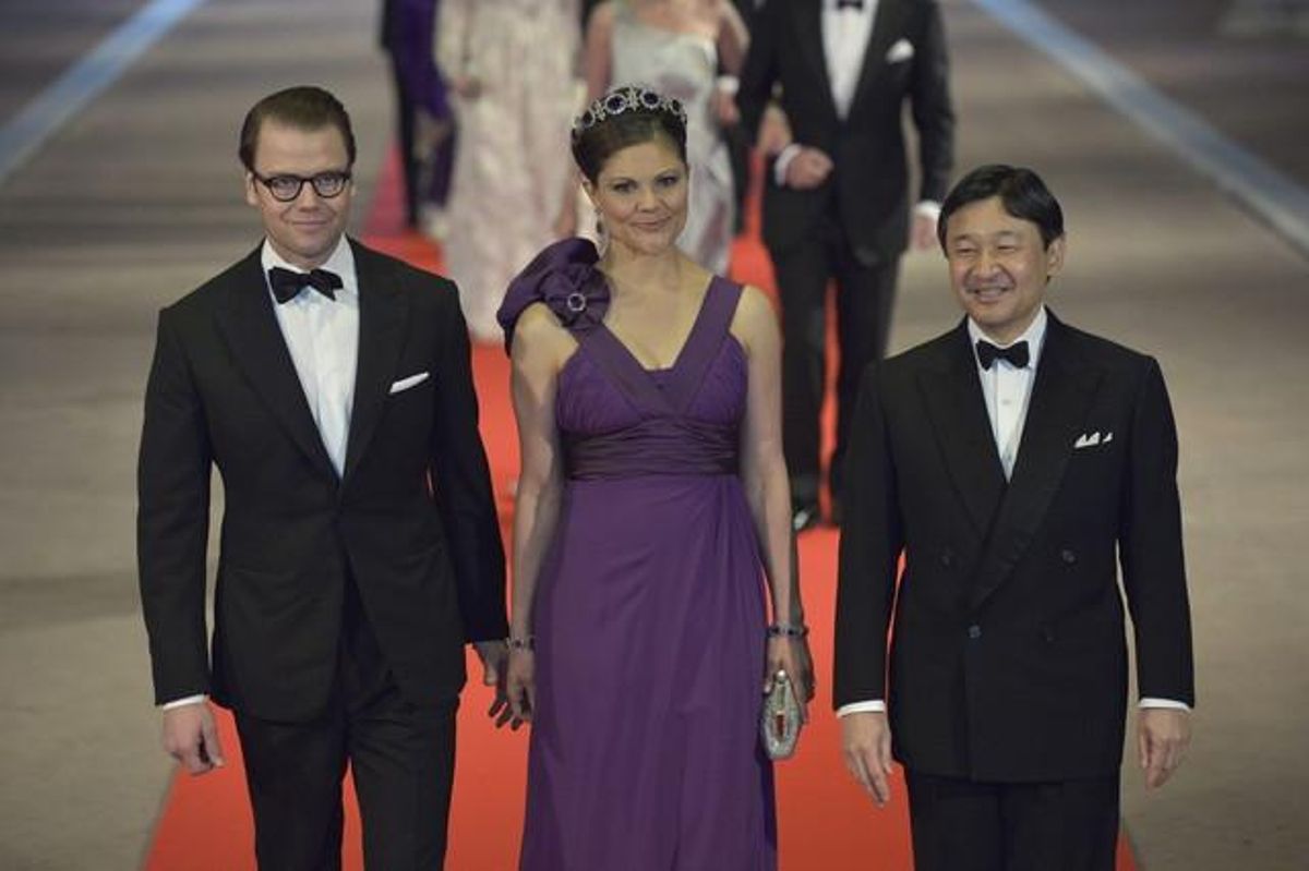 Els prínceps de Suècia, Victòria i Daniel, amb el seu homòleg del Japó, Naruhito.