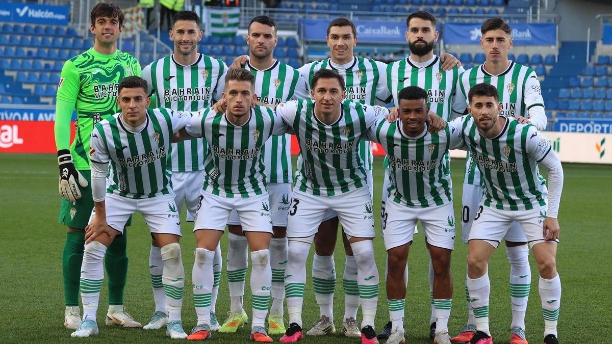Once inicial del Córdoba CF ante el Mirandés en Mendizorroza.