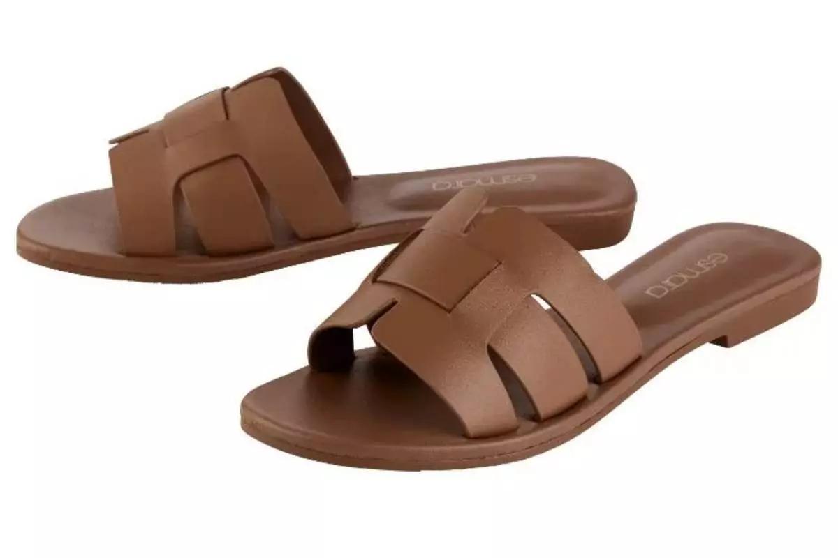 Sandalias planas de pala de Lidl.